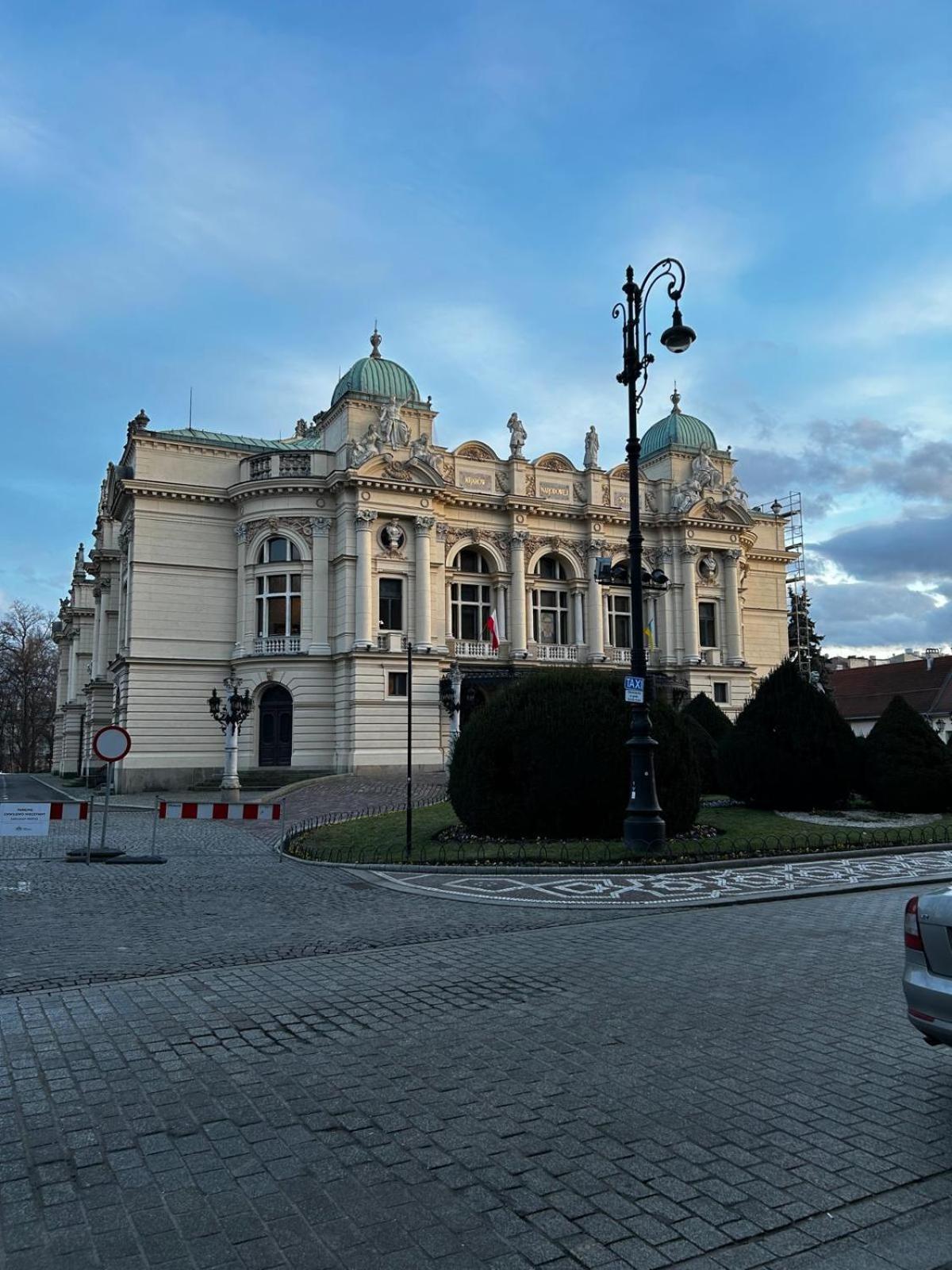 Florianska Gate Luxury Aparthotel